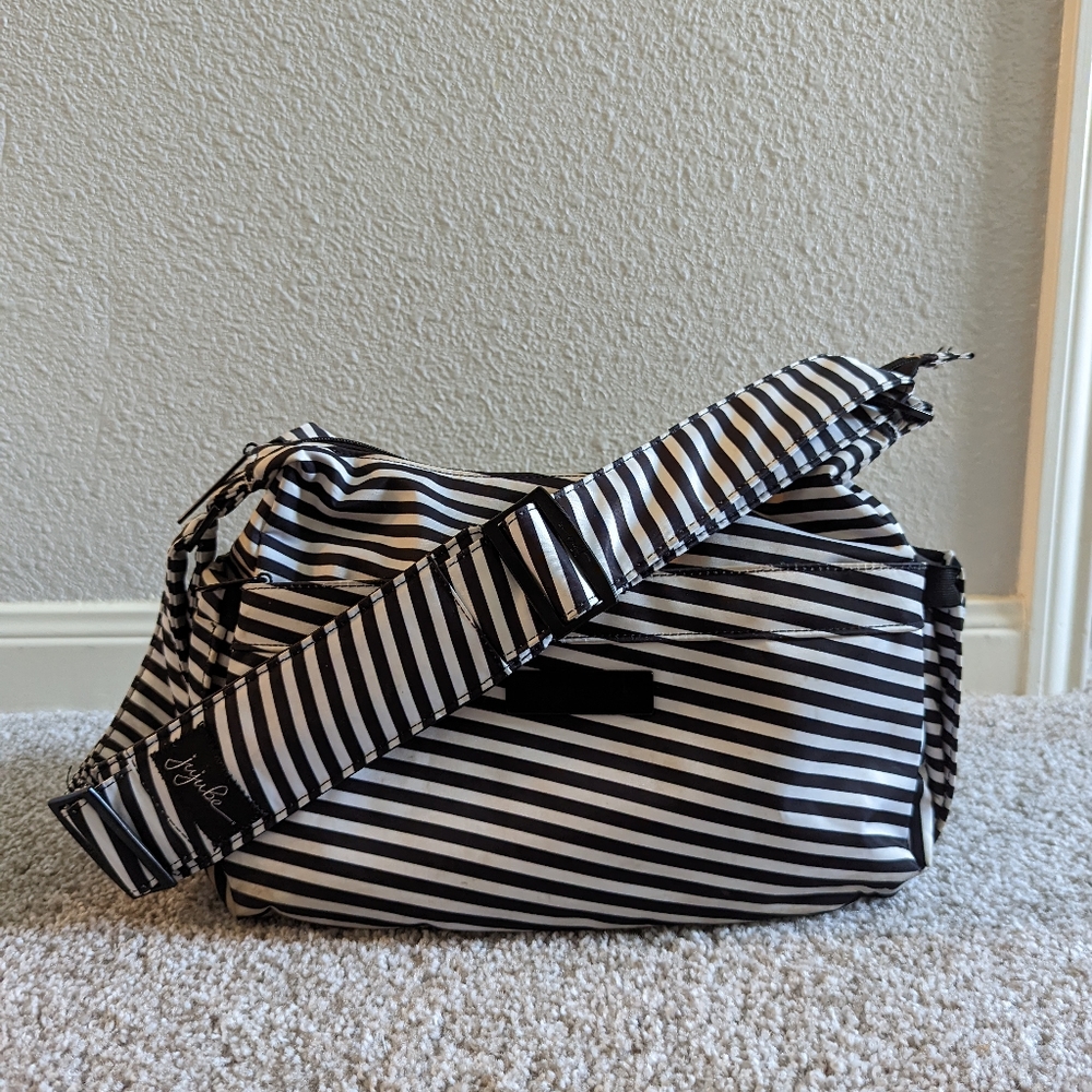 Jujube Hobobe ‼️NEED GONE. Make me an offer..